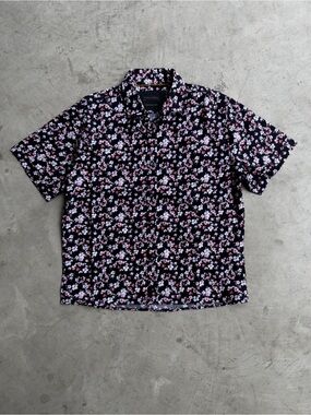 Cropped Boxy Black Floral Button Up Shirt - S